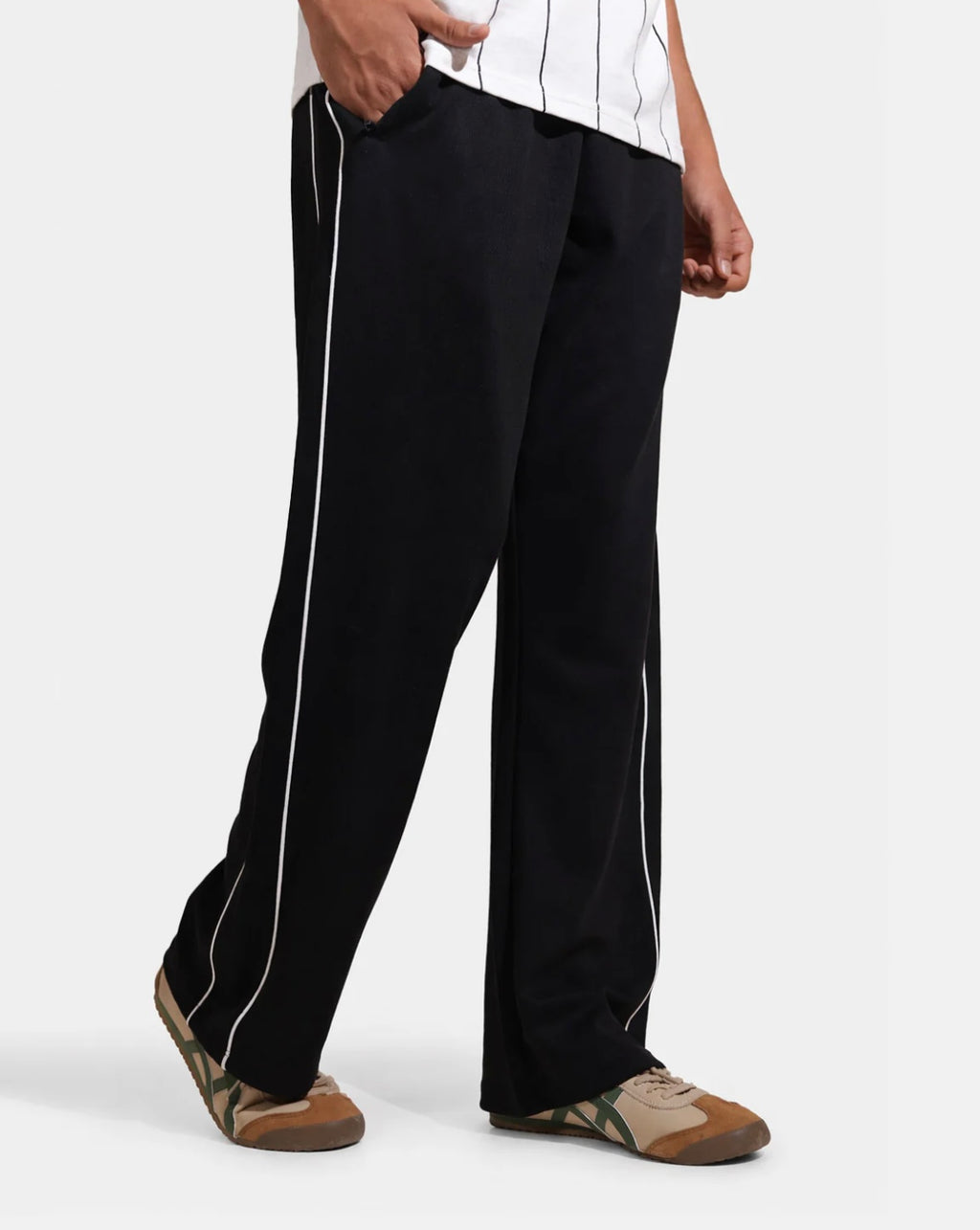 BLACK PIPING TROUSER